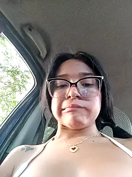 -VICKKY online show from January 2025 10:34:01 PM