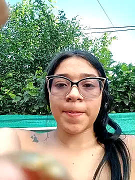 -VICKKY online show from January 2025 07:24:01 PM