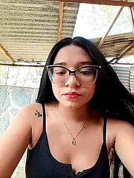 -VICKKY online show from September 2025 01:59:02 PM