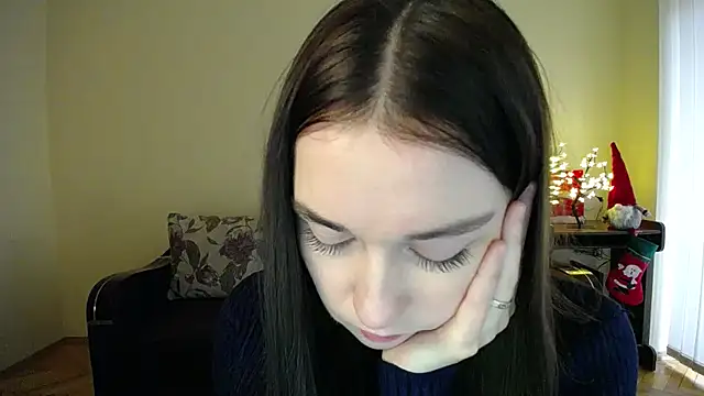 Pretty shy online show from December 2024 11:45:01 AM