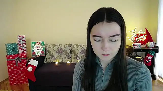 Pretty shy online show from December 2024 10:36:02 AM