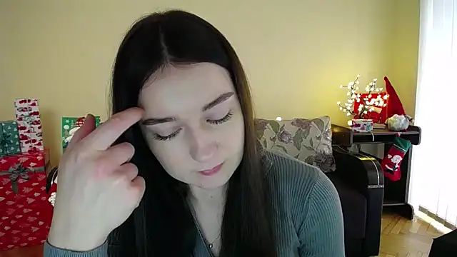 Pretty shy online show from January 2025 09:04:02 AM