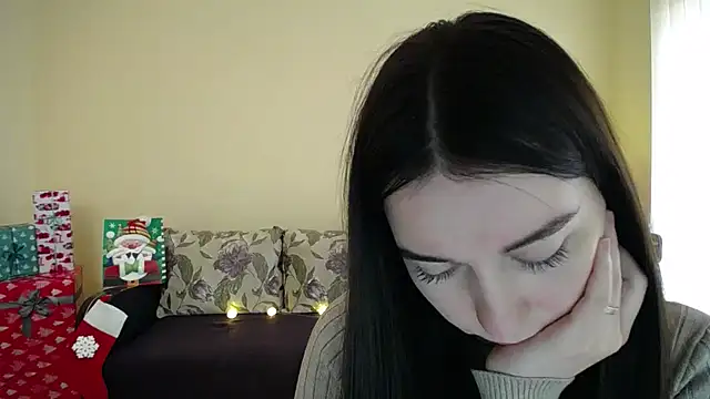 Pretty shy online show from January 2025 12:02:01 PM