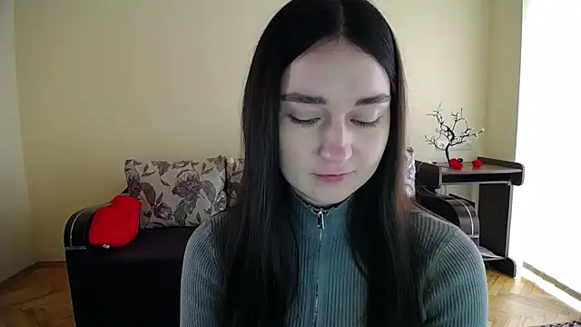 Pretty shy online show from November 2025 09:54:02 AM