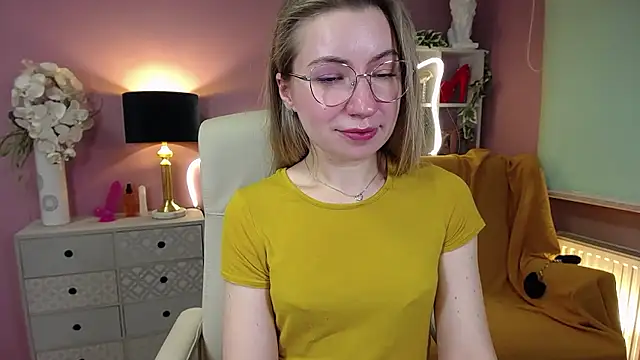 Mia Tasty online show from December 2024 12:14:02 PM