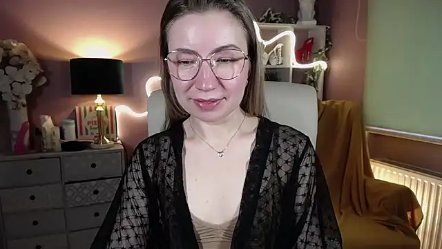 Mia Tasty online show from February 2025 02:13:02 PM