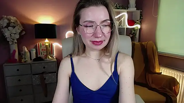Mia Tasty online show from February 2025 10:51:02 AM