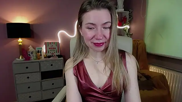 Mia Tasty online show from March 2025 11:05:01 AM