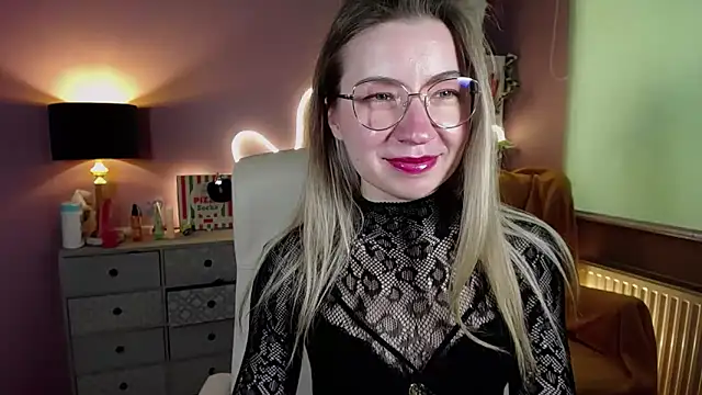 Mia Tasty online show from March 2025 11:05:01 AM