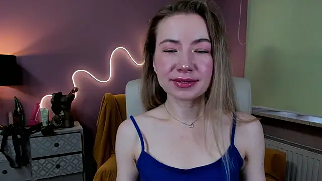 Mia Tasty online show from September 2025 06:39:02 AM