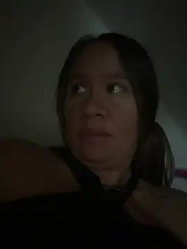 Emiily lee online show from October 2025 01:25:02 PM