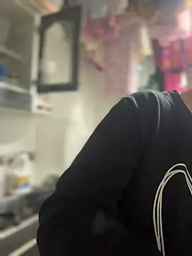 Emiily lee online show from October 2025 10:08:02 PM