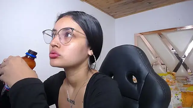 antonella sweetlittle online show from December 2024 03:37:02 PM
