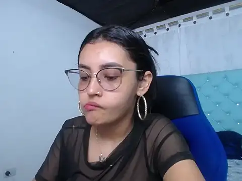 antonella sweetlittle online show from October 2025 12:41:02 PM