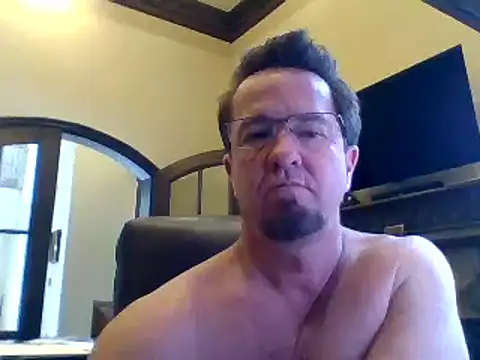 sluttydylan online show from February 2025 07:51:01 PM