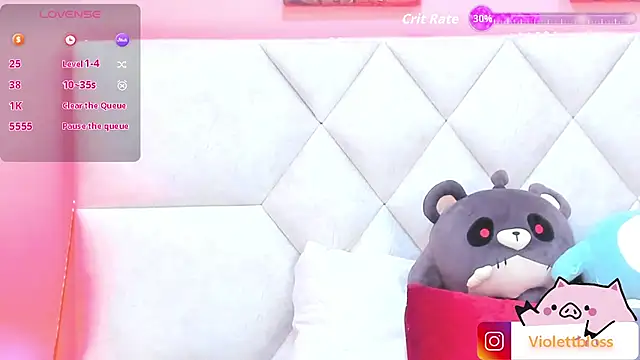 Violettbloss online show from September 2025 03:10:02 AM