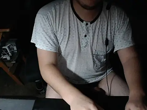 thealfawolf01 online show from October 2025 12:44:02 AM