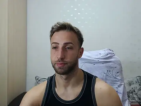 PrinceEagle online show from November 2025 11:33:01 AM