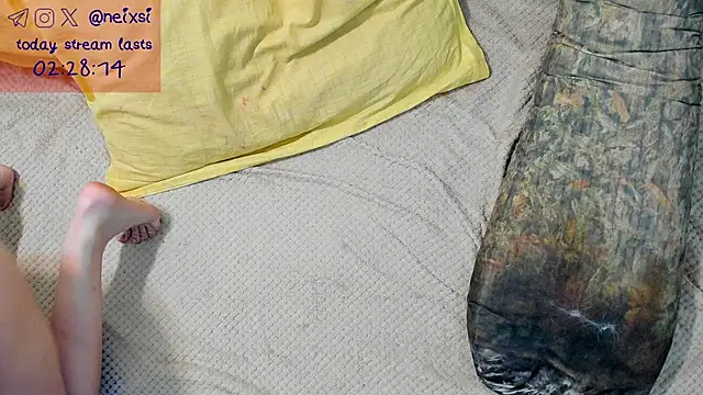 Snapshot of ixsi chatting on November 2025 07:36:02 AM ixsi online show from November 2025 07:36:02 AM