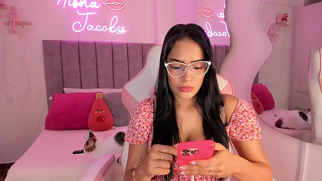 Snapshot of jacobss_gh chatting on October 2025 09:10:02 PM jacobss gh online show from October 2025 09:10:02 PM