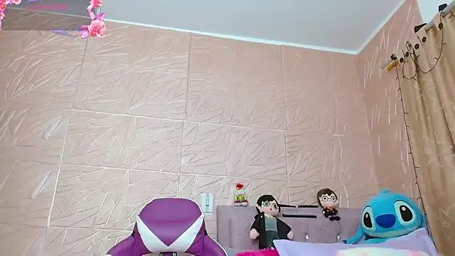 Snapshot of kendallsweet7 chatting on October 2025 07:43:01 PM kendallsweet7 online show from October 2025 07:43:01 PM