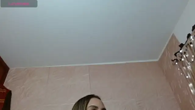 Snapshot of kendallsweet7 chatting on October 2025 07:38:02 PM kendallsweet7 online show from October 2025 07:38:02 PM