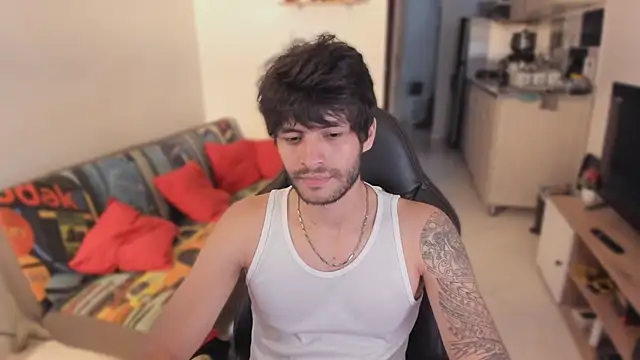 justin stark7 online show from October 2025 09:06:01 PM