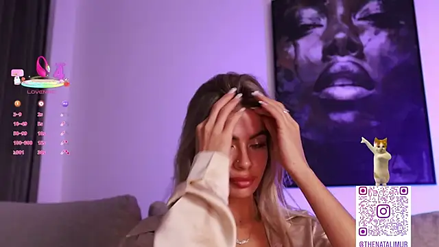 Natalimuur online show from October 2025 07:23:02 PM