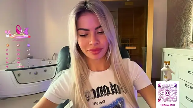 Natalimuur online show from October 2025 01:34:01 PM