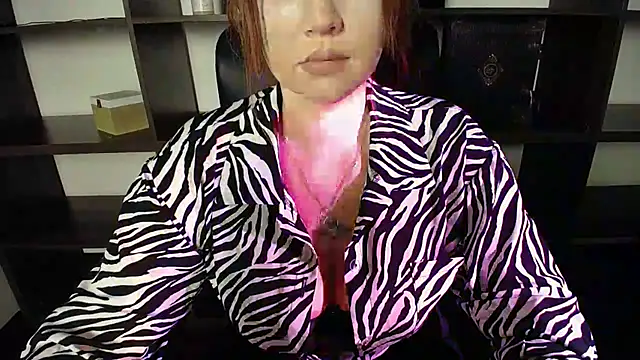 Lizzy Love online show from February 2025 07:52:01 PM