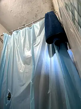 Snapshot of rich0431 chatting on November 2025 11:21:02 AM rich0431 online show from November 2025 11:21:02 AM