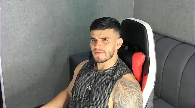 Ricardogo19 online show from January 2025 11:27:02 PM