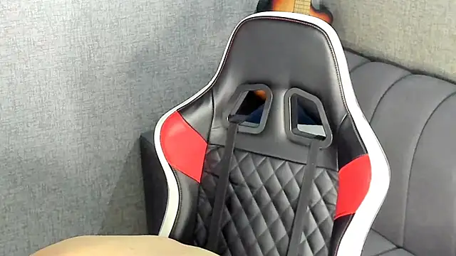 Snapshot of Ricardogo19 chatting on October 2025 11:06:02 PM Ricardogo19 online show from October 2025 11:06:02 PM