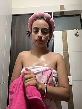emily bank online show from December 2024 05:28:02 AM