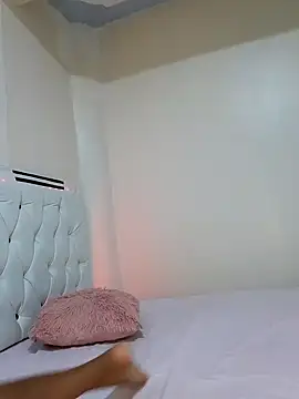 C-yoyo online show from December 2024 06:48:01 PM