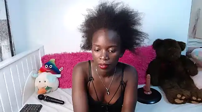 Tee Raven online show from February 2025 09:10:01 PM