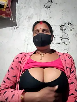 Snapshot of Hey_Ziya chatting on November 2025 03:12:01 PM Hey Ziya online show from November 2025 03:12:01 PM