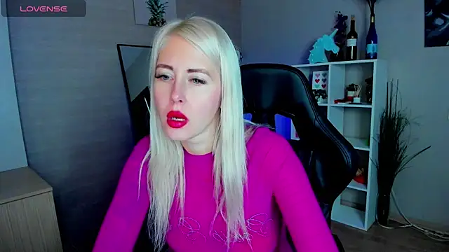 Snapshot of Mermaid_N chatting on October 2025 01:34:01 AM Mermaid N online show from October 2025 01:34:01 AM