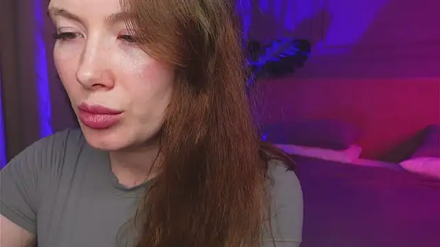 Snapshot of Liv_Fay chatting on November 2025 01:55:02 PM Liv Fay online show from November 2025 01:55:02 PM