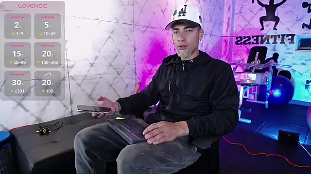 DrakeNeumann online show from October 2025 03:42:02 AM