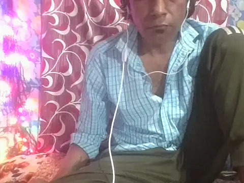 Snapshot of Bangingchick chatting on October 2025 11:47:02 AM Bangingchick online show from October 2025 11:47:02 AM