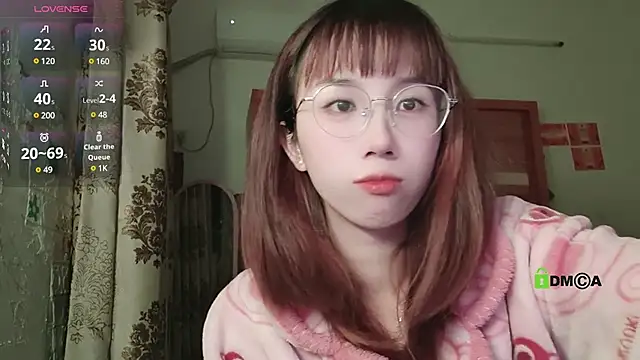 Lili 666 online show from December 2024 06:31:01 PM