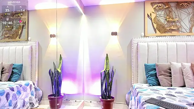 Snapshot of Miranda_doll_ chatting on October 2025 12:27:02 PM Miranda doll online show from October 2025 12:27:02 PM