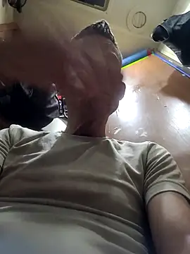 ILUV2TUCHMYKITTY online show from September 2025 09:34:01 AM