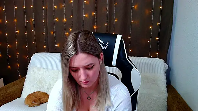 JessRosen online show from January 2025 08:18:02 AM