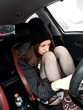 Snapshot of Marii_Ann chatting on January 2025 01:11:01 PM Marii Ann online show from January 2025 01:11:01 PM