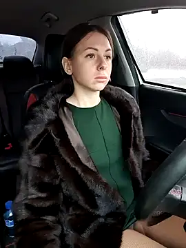 Snapshot of Marii_Ann chatting on February 2025 02:10:02 PM Marii Ann online show from February 2025 02:10:02 PM