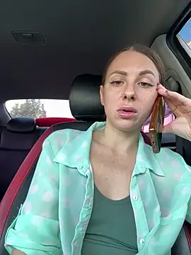 Snapshot of Marii_Ann chatting on September 2025 10:28:01 AM Marii Ann online show from September 2025 10:28:01 AM