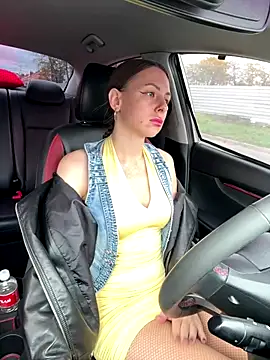 Snapshot of Marii_Ann chatting on October 2025 11:53:02 AM Marii Ann online show from October 2025 11:53:02 AM