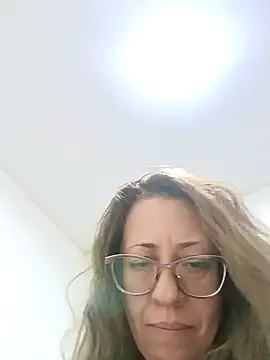 miss hanna07 online show from February 2025 12:04:01 AM